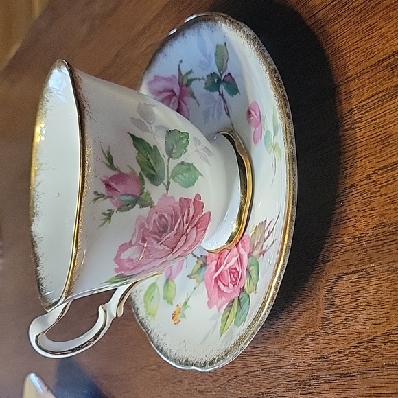 Tea cup & saucer - Royal Stafford - Picture 5 of 5